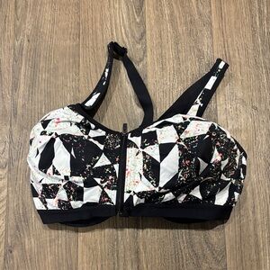 Victoria's Secret Black and White Geometric Sports Bra